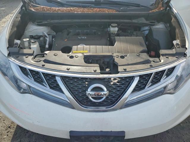Nissan Murano S Image 7