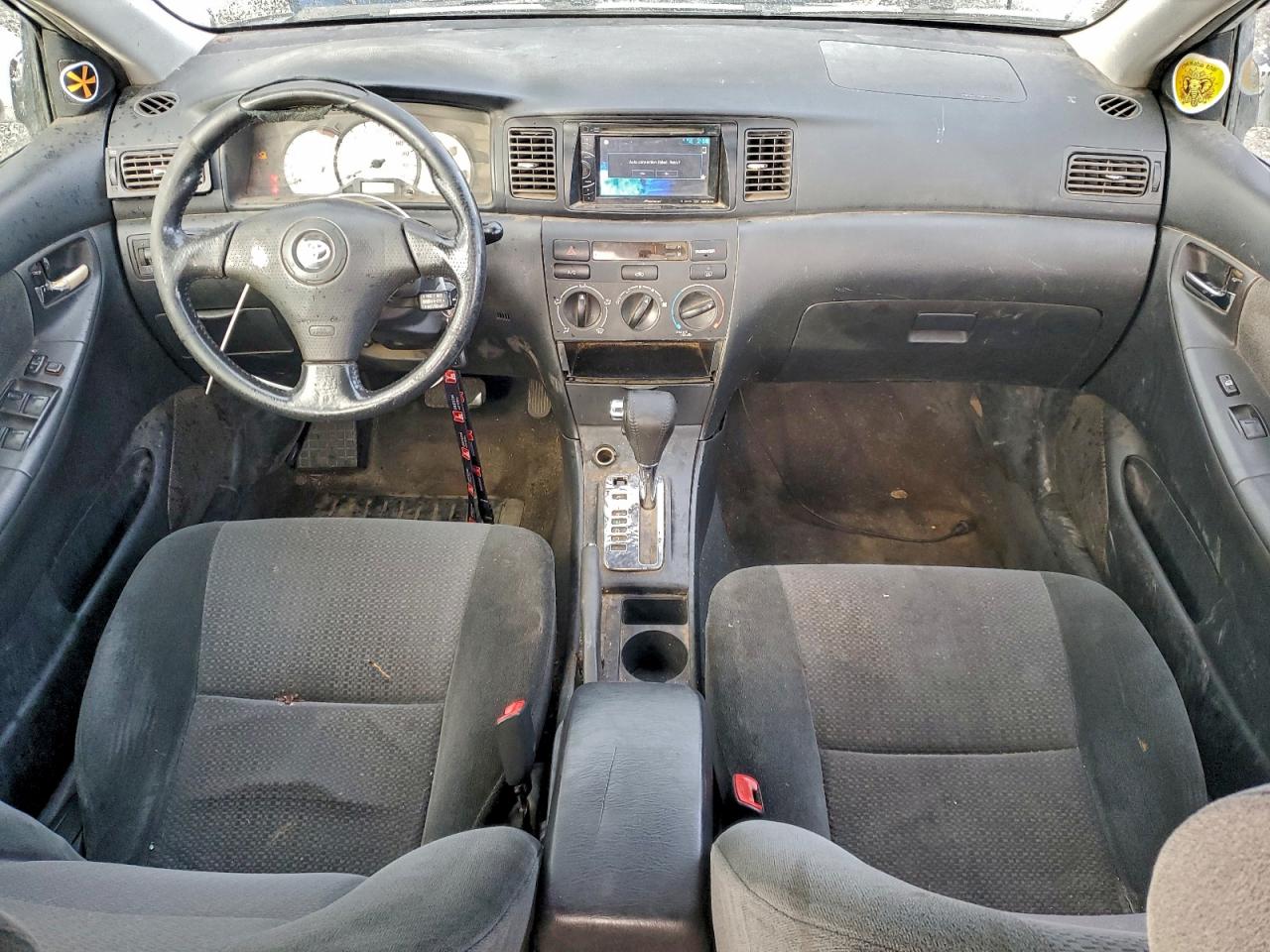 Toyota Corolla Ce Image 8