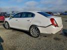 Lincoln MKS Image 11