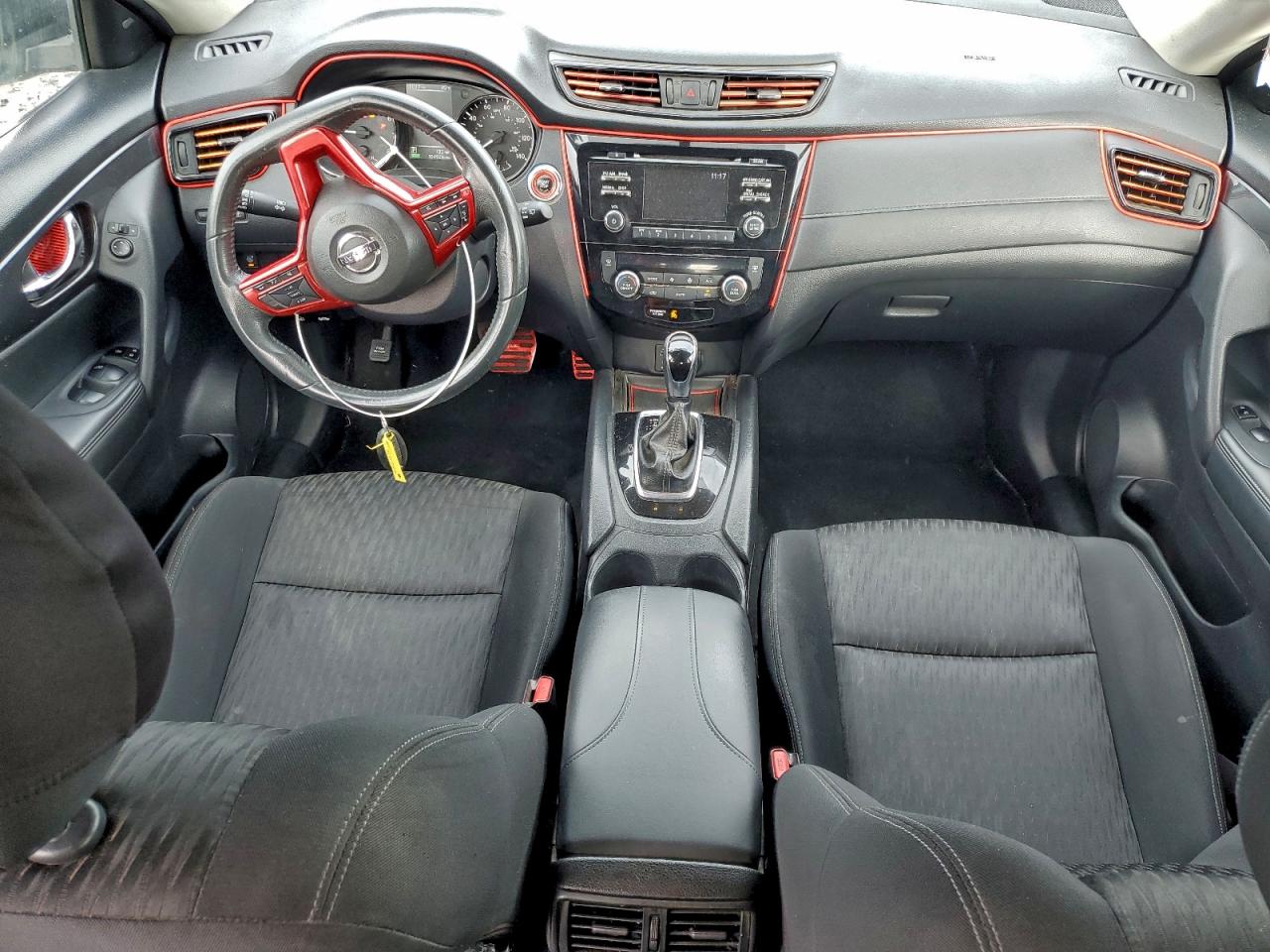 Nissan Rogue S Image 3